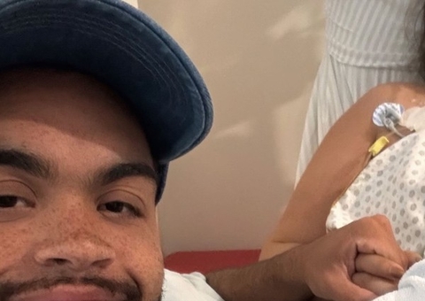 Filho de Preta Gil posta foto com a mãe na UTI e exalta força da cantora