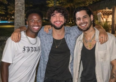 Nattan agita a web ao unir Vini Jr. e Zé Felipe em foto; veja reação de cantor