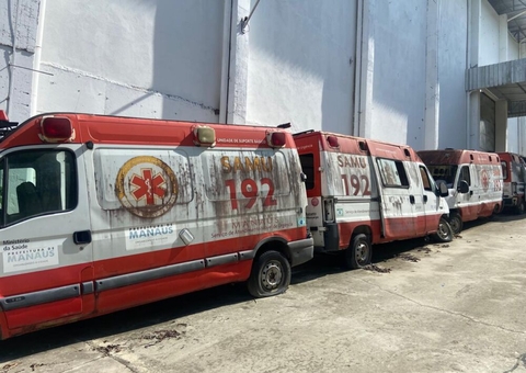 Prefeitura de Manaus leiloa sucatas de ambulâncias e outros veículos na quinta 