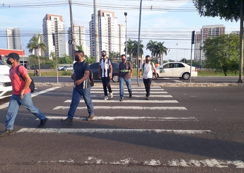 Pesquisa sobre fluidez de trânsito é realizada na Ponta Negra