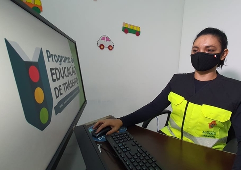 Curso de Pilotagem Defensiva é oferecido para mototaxistas em Manaus