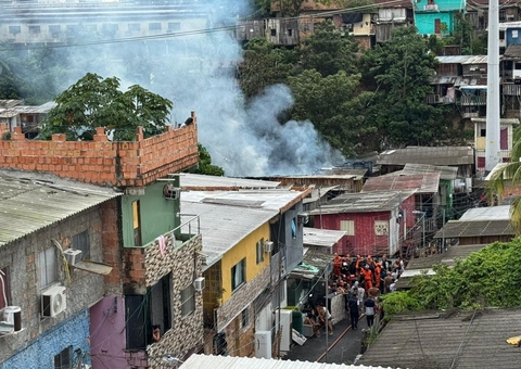Bombeiros revelam causa de incêndio que atingiu 5 casas e matou cadela no São Jorge