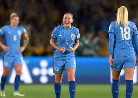 Dupla inglesa encara trio Bonmatí, Putellas e Paralluelo na final