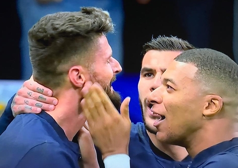 França despacha Inglaterra e está nas semifinais da Copa do Mundo