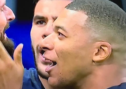 Férias? Mbappé recusa descanso pós-Copa e retoma treinos no PSG