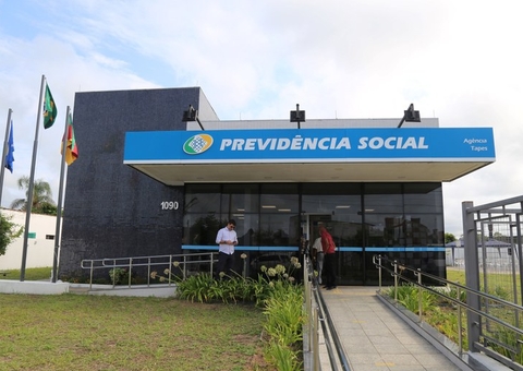 Governo deve antecipar 13º de aposentados e pensionistas para primeiro semestre deste ano