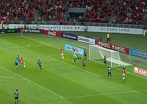 Inter marca nos acréscimos e vence primeira na Libertadores