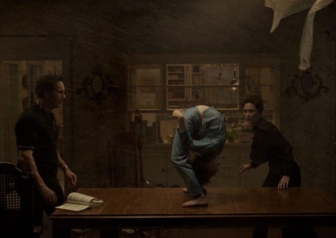 Novo vídeo de Invocação do Mal 3 tem áudio de exorcismo real macabro