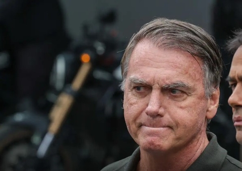 STM abre prazo para Bolsonaro apresentar defesa em processo de expulsão do Exército