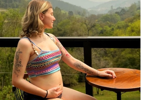 Isabel Veloso explica motivo de quimio na gravidez: 'chances de não aguentar'