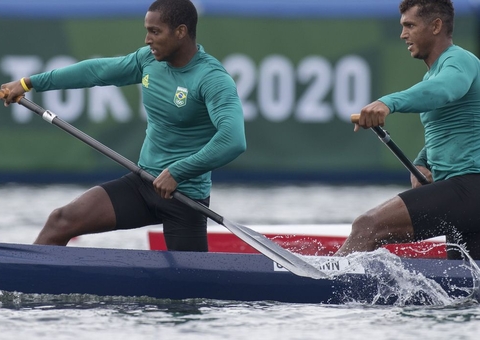 Isaquias Queiroz e Jacky Godmann ficam em 4º lugar no C2 em Tóquio