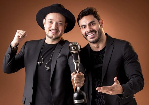 Israel, da dupla com Rodolffo, testa positivo para Covid-19 e adia shows