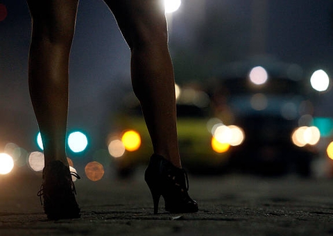 Pela 1ª vez no Brasil, profissionais do sexo têm carteira de trabalho assinada