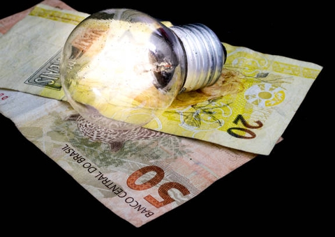 Aumento na taxa de iluminação pública é aprovada por vereadores em Manaus