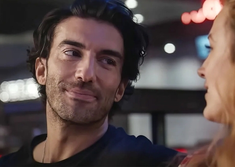 Justin Baldoni processa Blake Lively e Ryan Reynolds e pede US$ 400 milhões