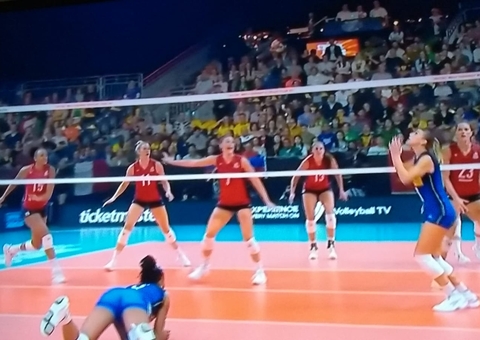 Itália bate Estados Unidos e é bronze no Mundial de Vôlei feminino