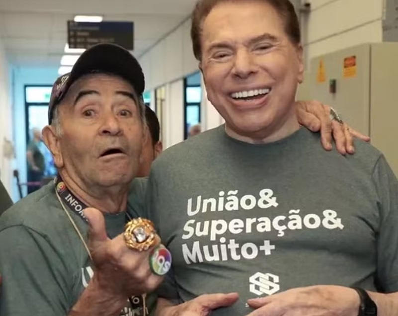 Humorista do SBT, Ivo Holanda é internado aos 90 anos em SP