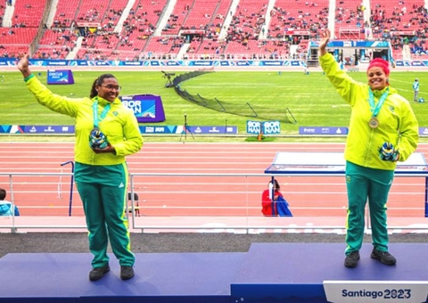 Brasil conquista ouro e prata na estreia do lançamento de disco no Pan