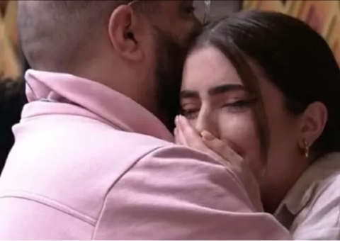 Jade tem crise de choro após eliminação de Bárbara