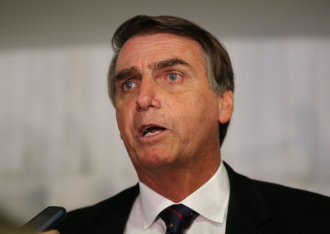 OAB quer que Bolsonaro compre vacina em massa em curto período de tempo