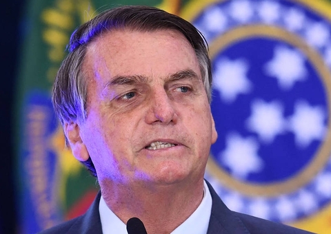 Bolsonaro insulta apresentadora da CNN Brasil em conversa com apoiadores