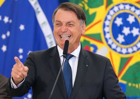 Em meio à revolta, Bolsonaro recebe hoje título de Cidadão Amazonense
