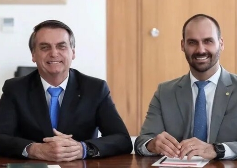 PF indicia Jair e Eduardo Bolsonaro por coação na ação sobre tentativa de golpe