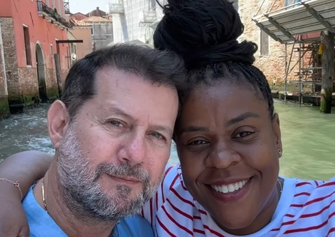 Cacau Protásio anuncia fim do casamento de 12 anos 