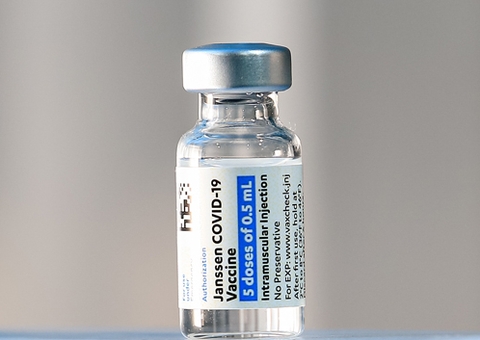 Pessoas vacinadas com a janssen terão que tomar 2ª e 3ª dose no Brasil