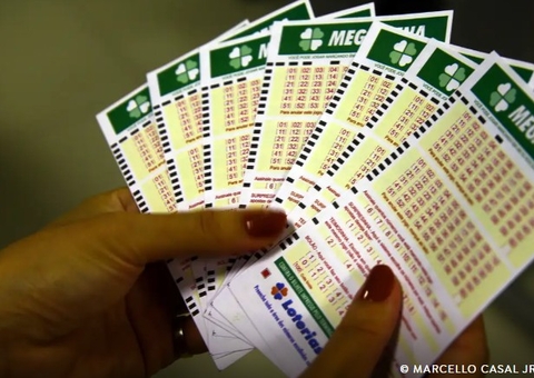 Mega-Sena acumula e prêmio vai a R$ 63 milhões