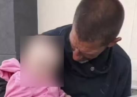 Idoso dado como morto e 'cremado' é encontrado perambulando pelas ruas