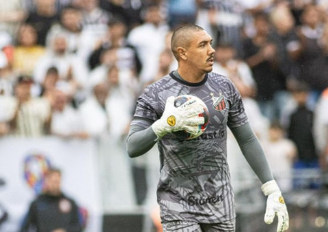 Goleiro do Ituano pega 3 pênaltis e elimina Corinthians e Ceará em três dias