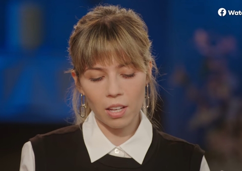 Ex-estrela de ‘iCarly’ revela mensagem chocante enviada pela mãe: ‘Você é um monstro feio agora’