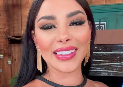 Inconsciente, Jenny Miranda é internada às pressas em hospital após parada respiratória