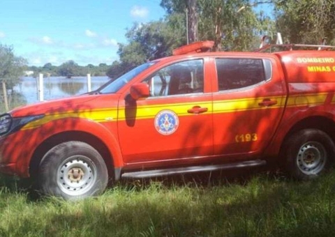 Homem morre prensado por trator durante manutenção do veículo