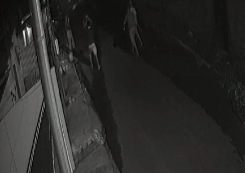 Idoso é agredido por vizinhos após denunciar 'gato' em rede de água