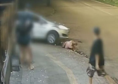 Idosa é atropelada 2 vezes e morre após testemunhar briga