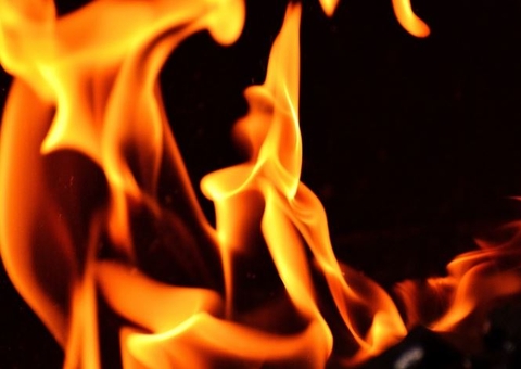 Pai morre queimado em cela e filhos vão receber R$ 100 mil de indenização