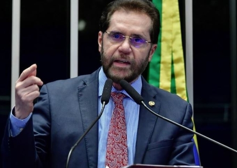 Plínio Valério crítica criação de reserva no Amazonas equivalente a 15 mil campos de futebol