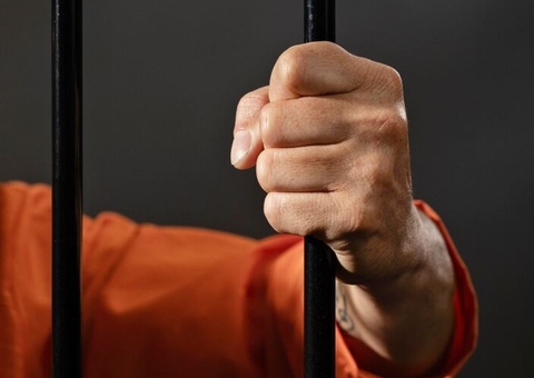 Falso mototaxista é preso ao assaltar mulher no Colônia Terra Nova