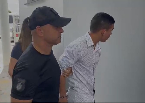 Preso diz que cravou faca no pescoço do cunhado em Manaus para defender irmã