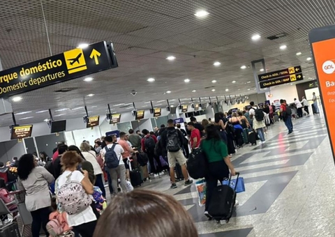 Voos são cancelados em aeroporto de Manaus e passageiros se revoltam