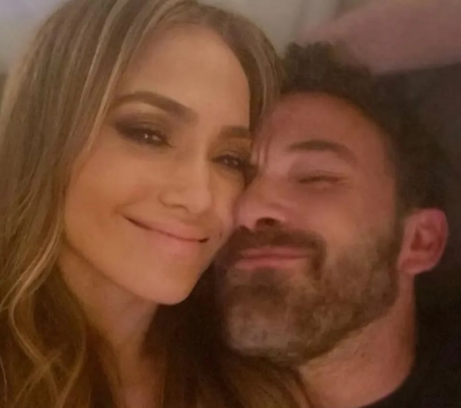 Jennifer Lopez cancela turnê em meio a rumor de crise com Ben Affleck 