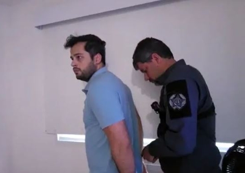 Anestesista é preso após se filmar estuprando pacientes dopadas durante cirurgias