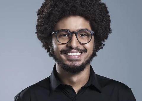 Humorista João Pimenta afirma ter sido vítima de racismo em evento do TikTok