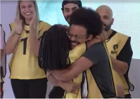 João é o novo líder e ganha prêmio de R$ 10 mil no BBB21