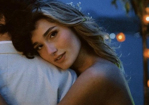 Sasha se derrete ao postar nova foto do casamento: ‘sensação de flutuar’