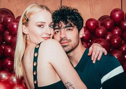 Joe Jonas dá entrada em divórcio de Sophie Turner: ‘irremediavelmente rompido'