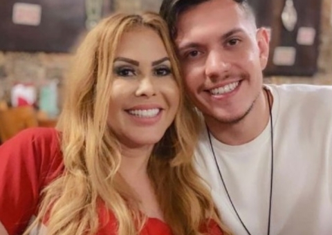 Após rompimento, Joelma se declara ao filho que foi morar com Ximbinha