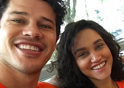 José Loreto fala sobre suposta traição a Débora Nascimento: ‘recebi a culpa'